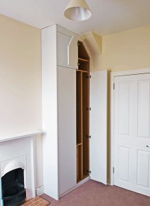 Bedroom fitted wardrobes